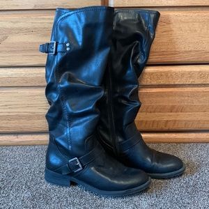 Knee-high Black Boots